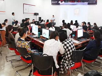 唯美L&D陶瓷終端銷售“云”設(shè)計(jì)·圓方軟件應(yīng)用技能培訓(xùn)班（第五期）如期召開(kāi)