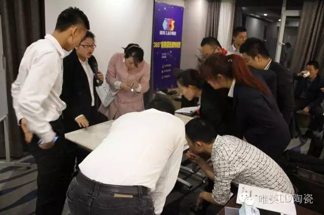 1481349087523954.png blob.png