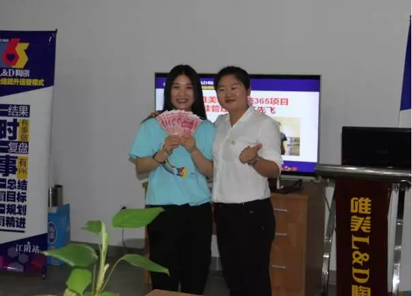 1481353027510313.png blob.png